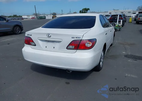 2002 Lexus Es 300 z USA, uszkodzony, nr VIN JTHBF30G920031027